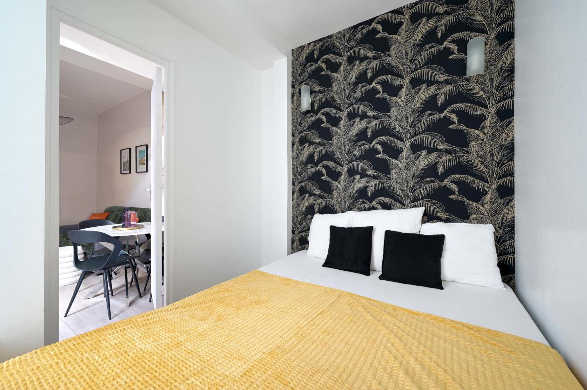 2 Bed Modern Fully Furnish Flat,Close To Buttes Chaumon Park Leilighet Paris Eksteriør bilde